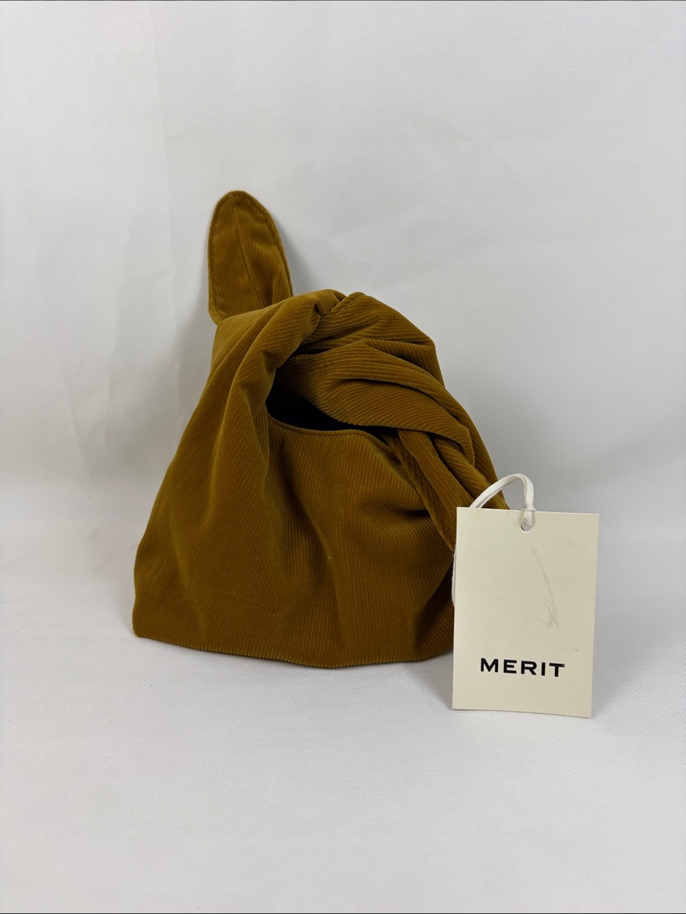 MERIT Beauty Signature Bag NWT Limited Edition Corduroy Knot Clutch Makeup Pouch